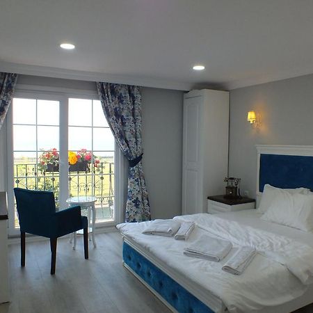 يومرا King Butique Hotel المظهر الخارجي الصورة