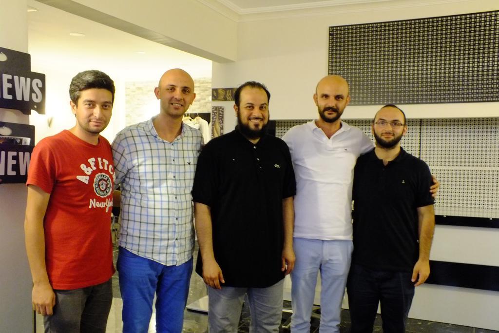 يومرا King Butique Hotel المظهر الخارجي الصورة