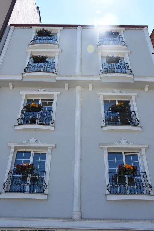 يومرا King Butique Hotel المظهر الخارجي الصورة