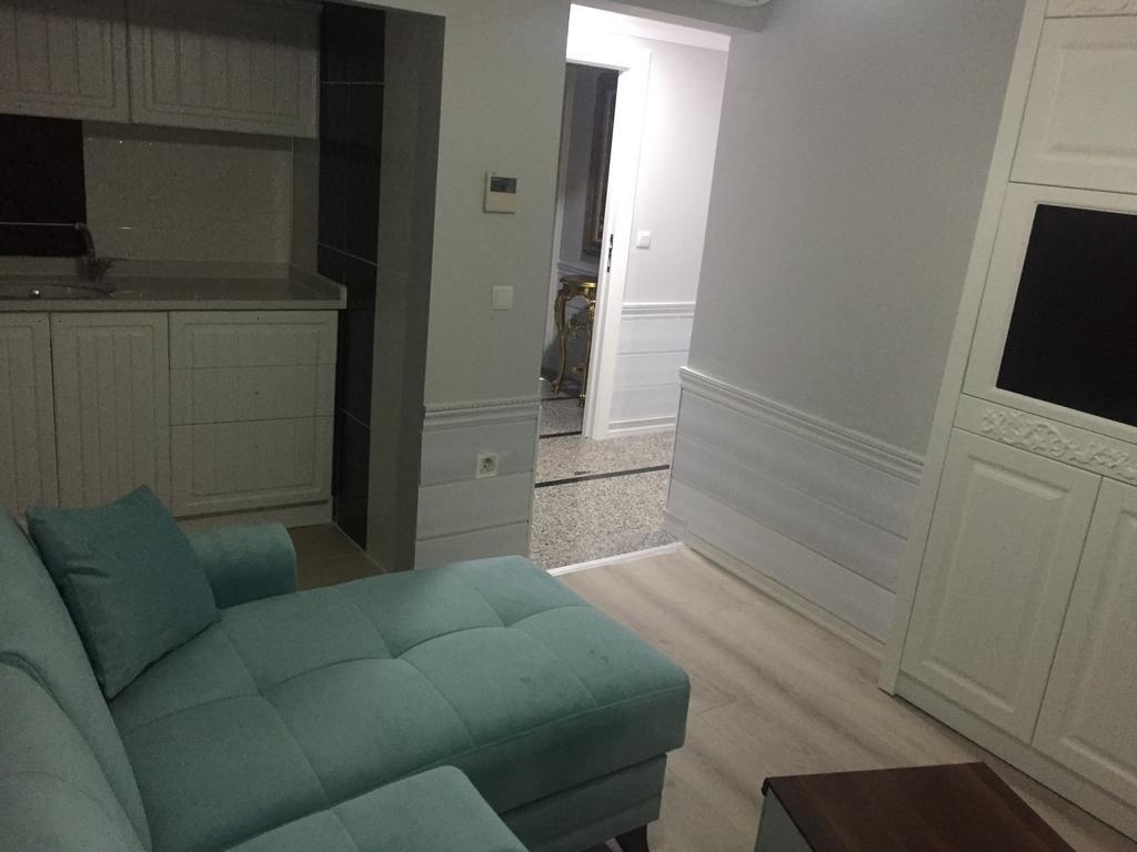 يومرا King Butique Hotel المظهر الخارجي الصورة