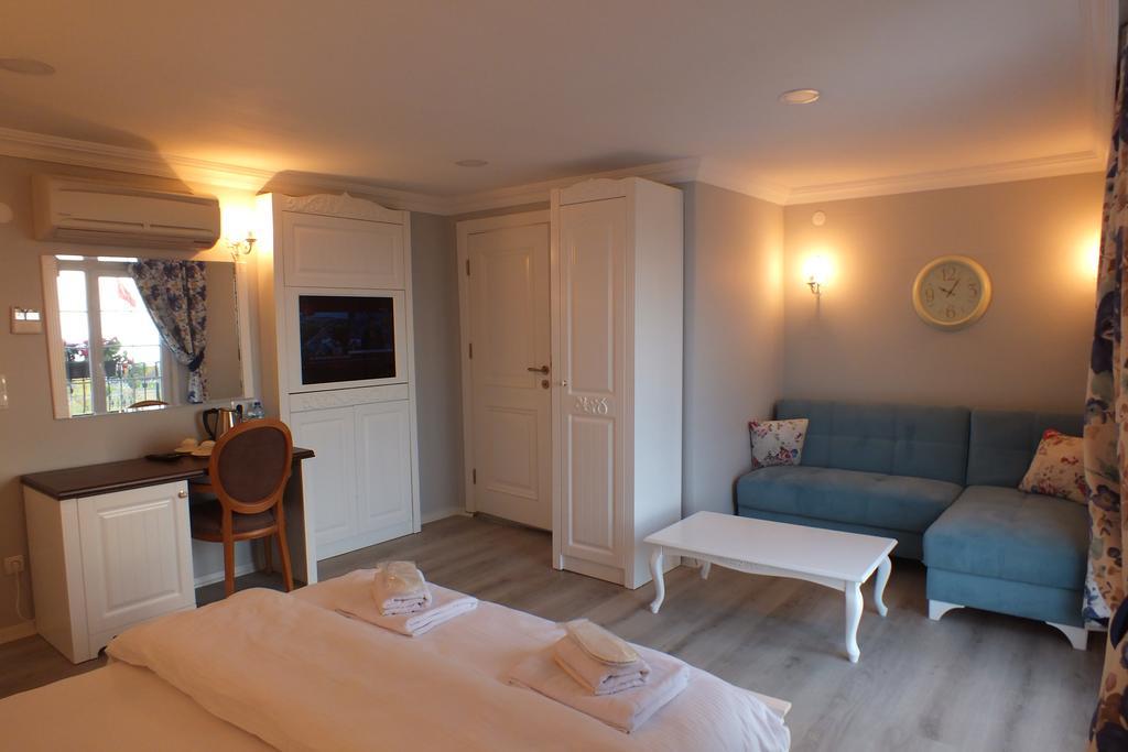 يومرا King Butique Hotel المظهر الخارجي الصورة